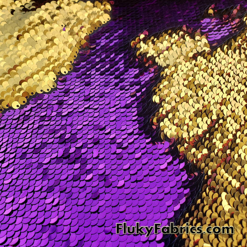 Magenta/Gold 5mm Shiny Flip Up Sequins on Black Spandex Fabric 54″ Wide