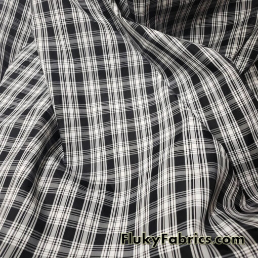 Black and White Plaid Yarn Dyed Taffeta Fabric